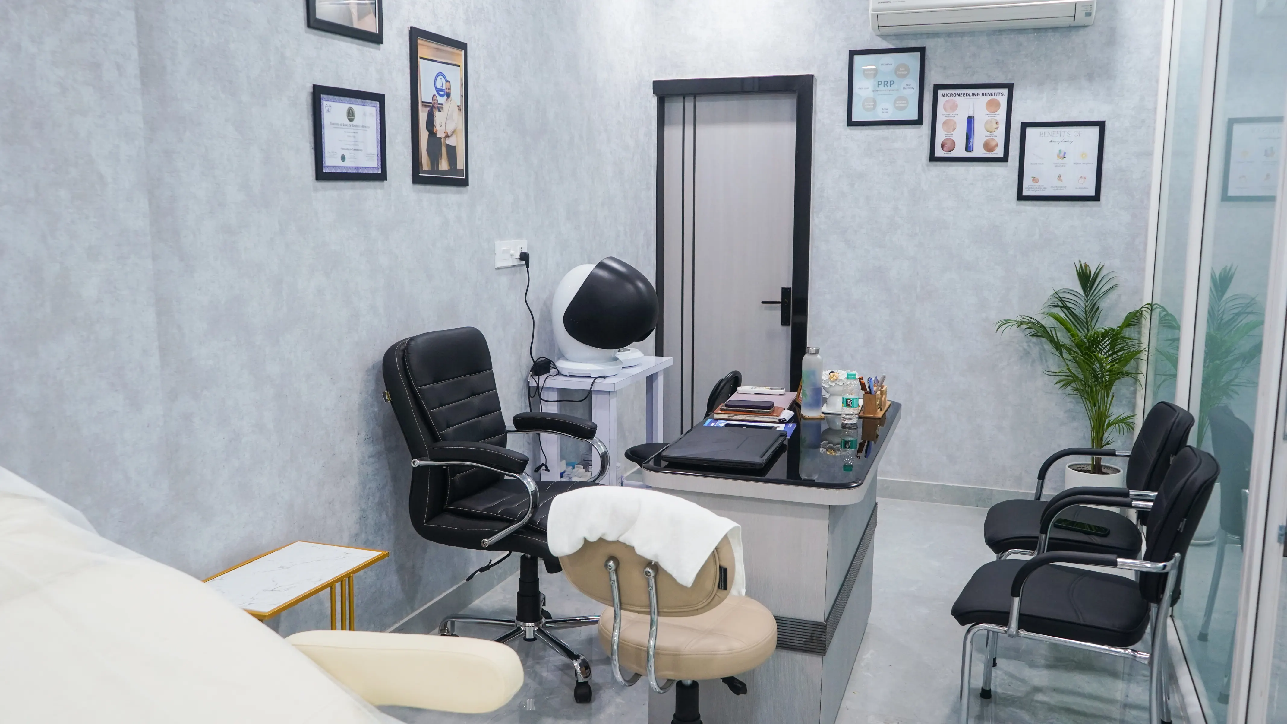 Premium Laser Therapy Room