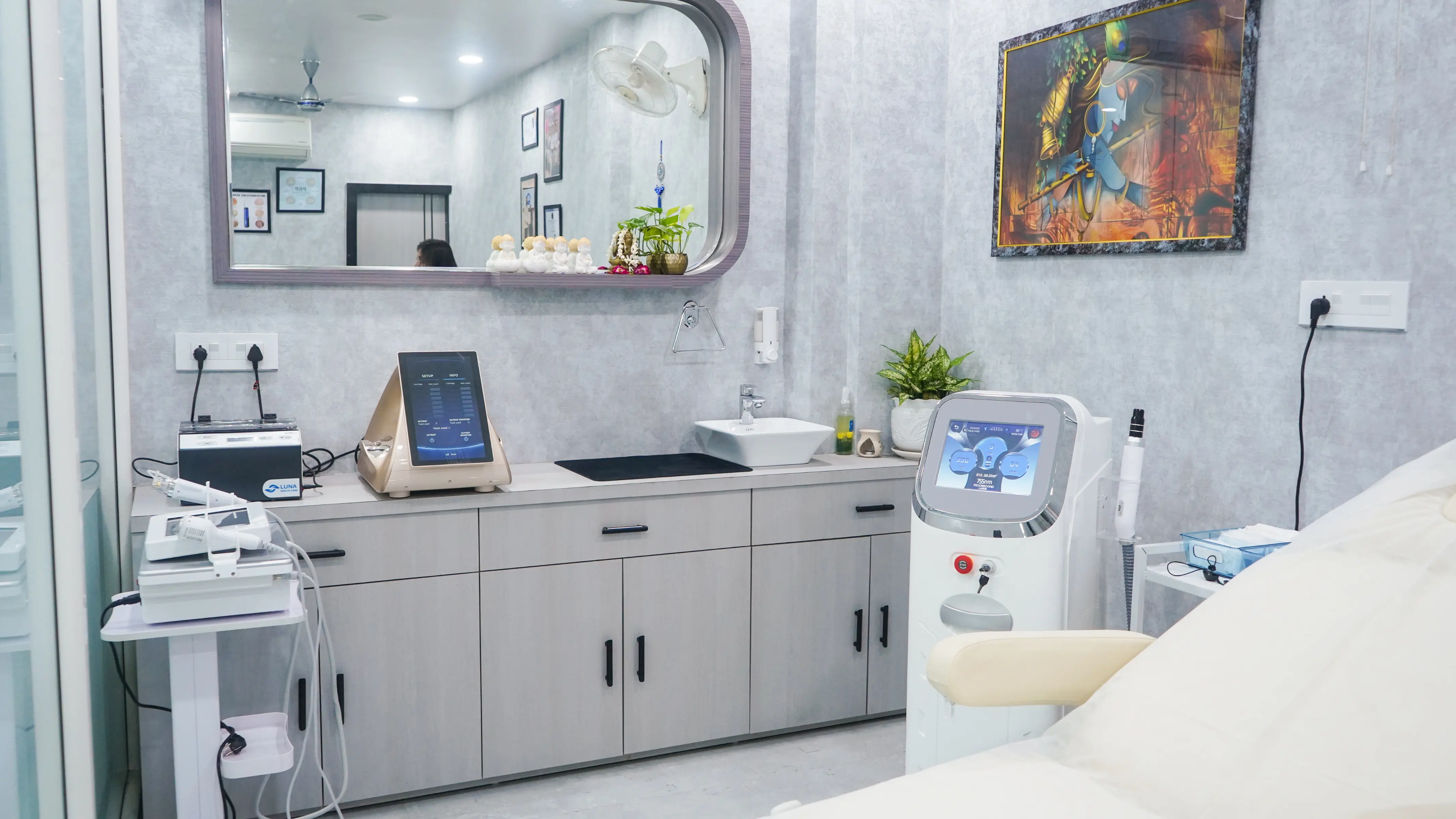 VCC Private Therapy Cabin